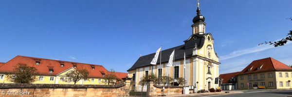 Elisabethenkirche mit angrenzendem Seniorenheim